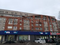Продается 3х комнатная квартира с качественным ремонтом в центре проспекта Космонавтов.